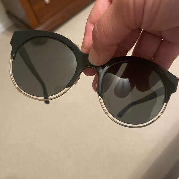 DIOR SUNGLASSES - Picture 11 of 17